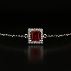Scarlet Crown Rakhi Bracelet in 925 Silver